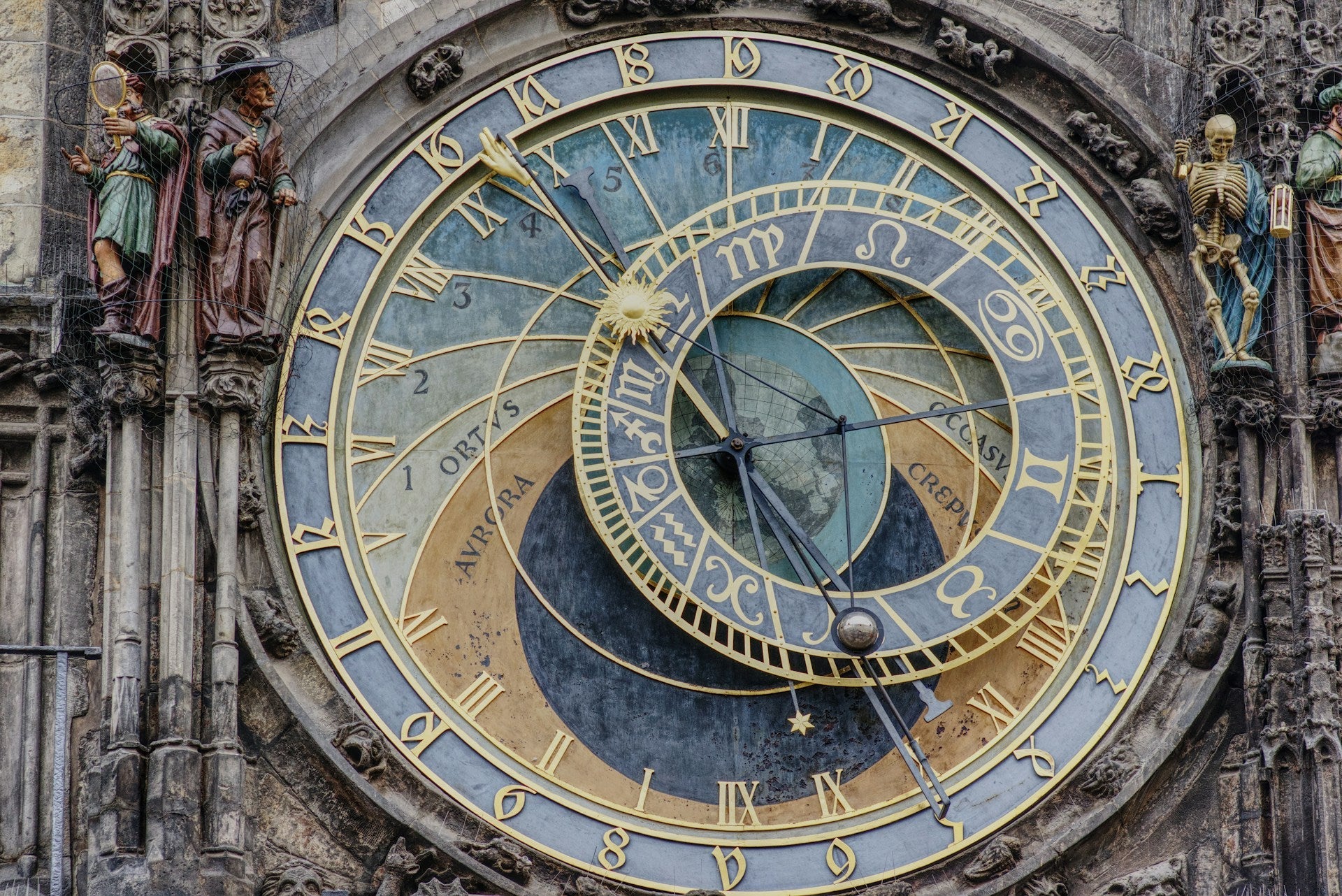cycle — the quiet rhythm of an inner year